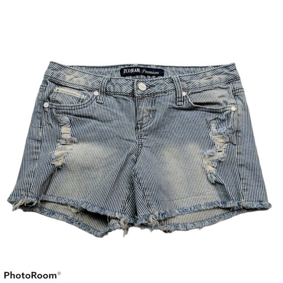 ZCO Jeans Premium Booty Denim Shorts Size 5 Blue - Picture 1 of 5